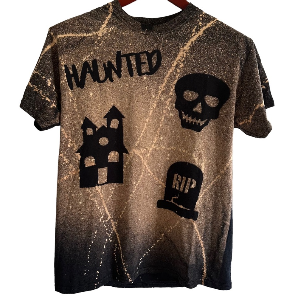 Haunted Bleached Halloween Tee M
